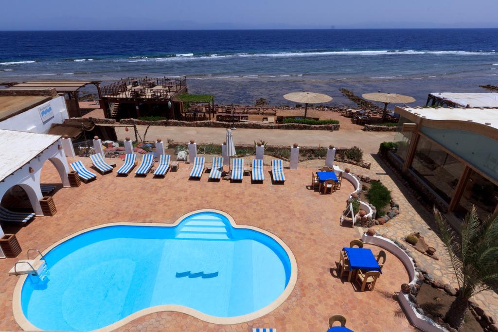 Blue Beach Club Apartment 达哈布 外观 照片